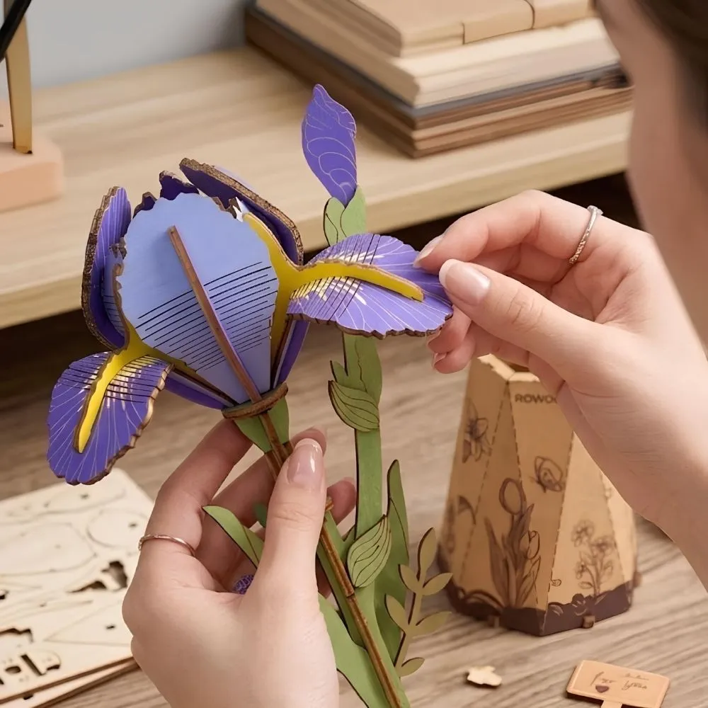 Figured'Art Paarse Iris 3D puzzel hout 73 stukjes