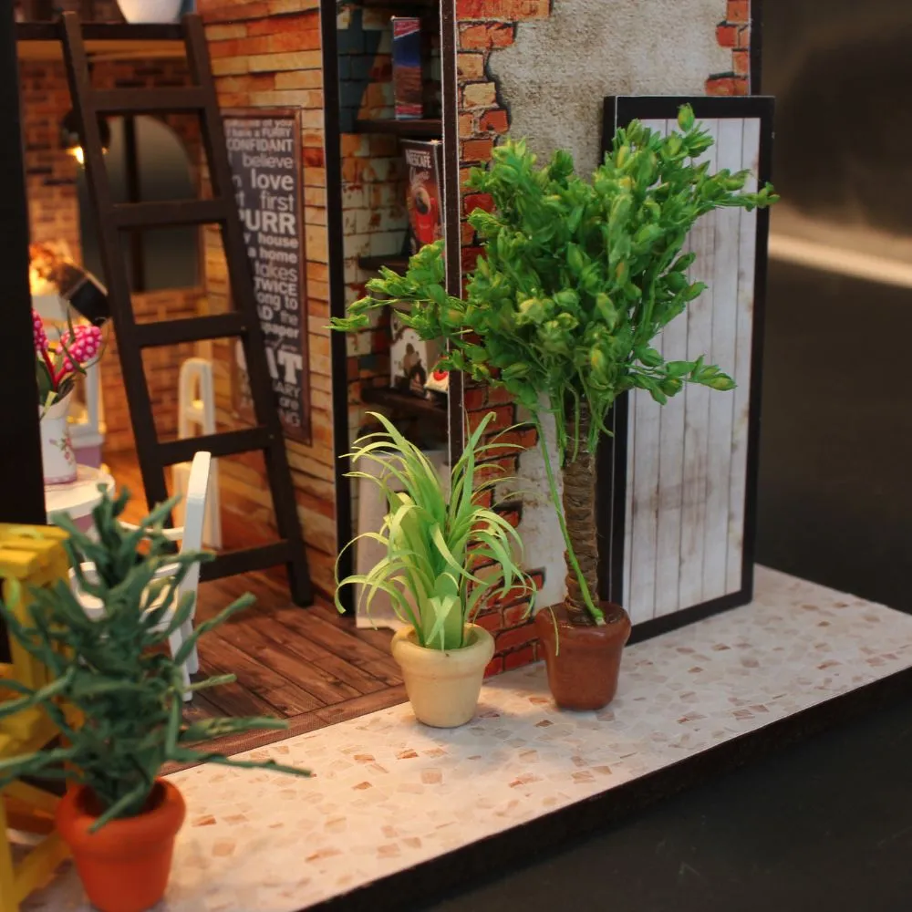 Figured'Art Pause Café miniatuurhuisje bouwpakket 232 stuks met led
