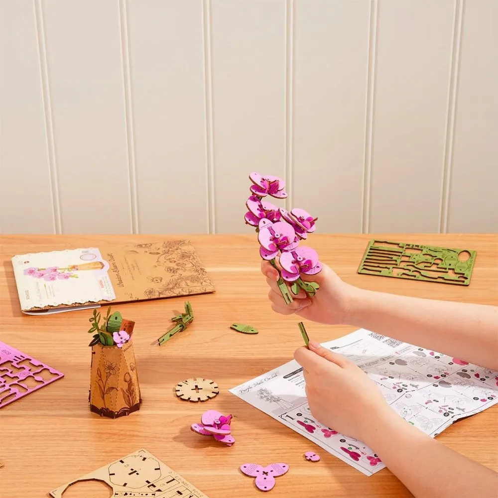 Figured'Art Paarse Mottenorchidee 3D puzzel 102 stukjes