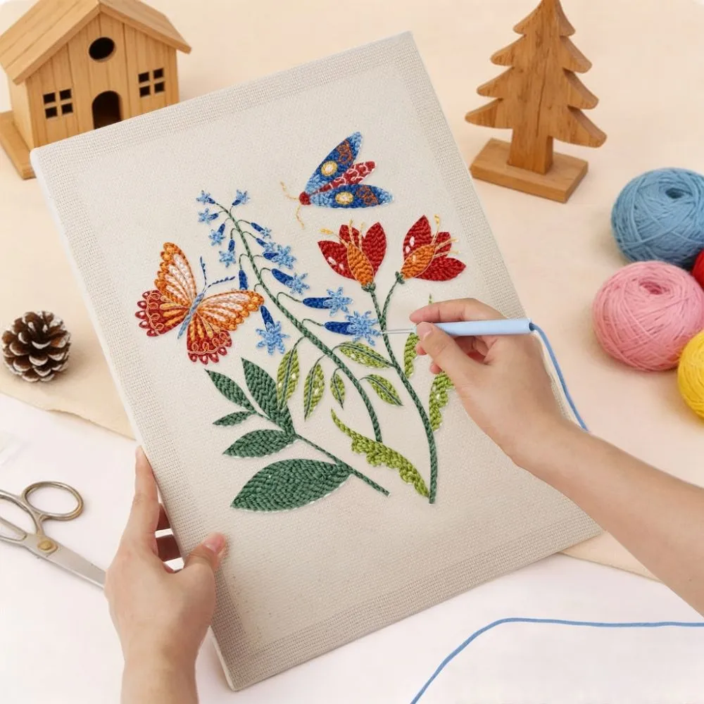 Figured'Art Bloeiende Vlinder punch needle pakket 20x30 cm