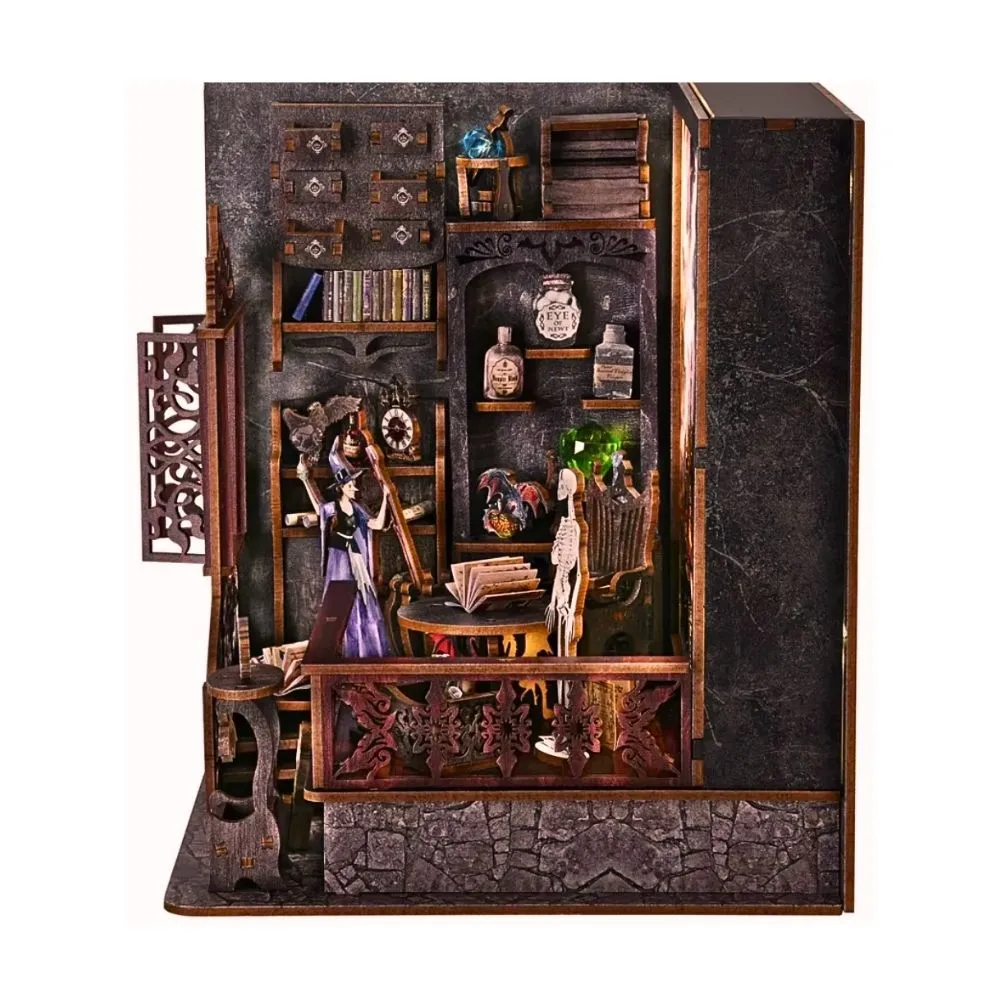 Figured'Art Huis van de Betoveringen book nook 17,5x20cm met led