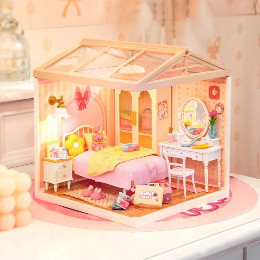 Figured'Art Lieve roze slaapkamer miniatuurhuisje 105-delig roze