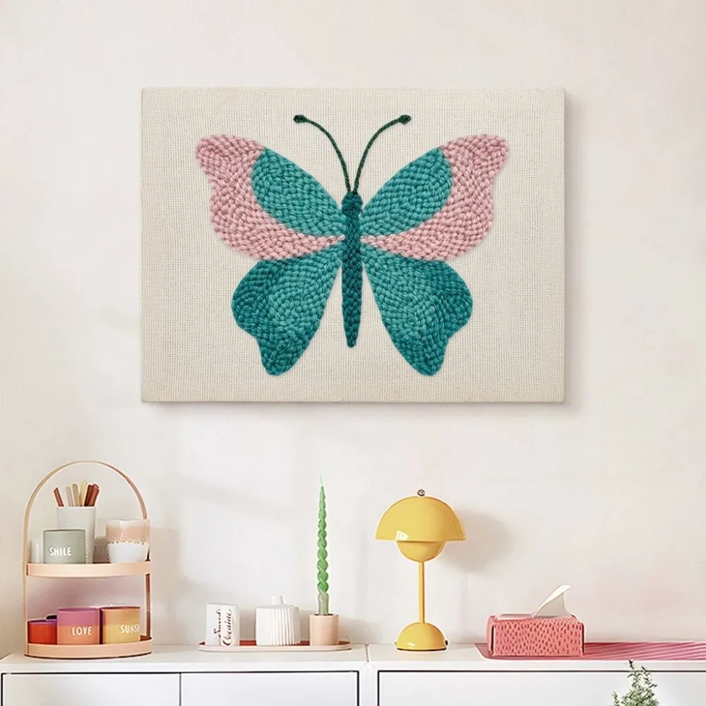 Figured'Art Azuurblauwe Vlinder punch needle pakket 20x30cm met frame