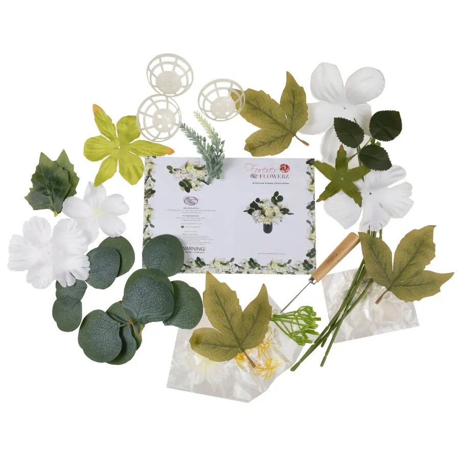 Craft Buddy Forever Flowerz Deluxe Cream Celebration Box crème