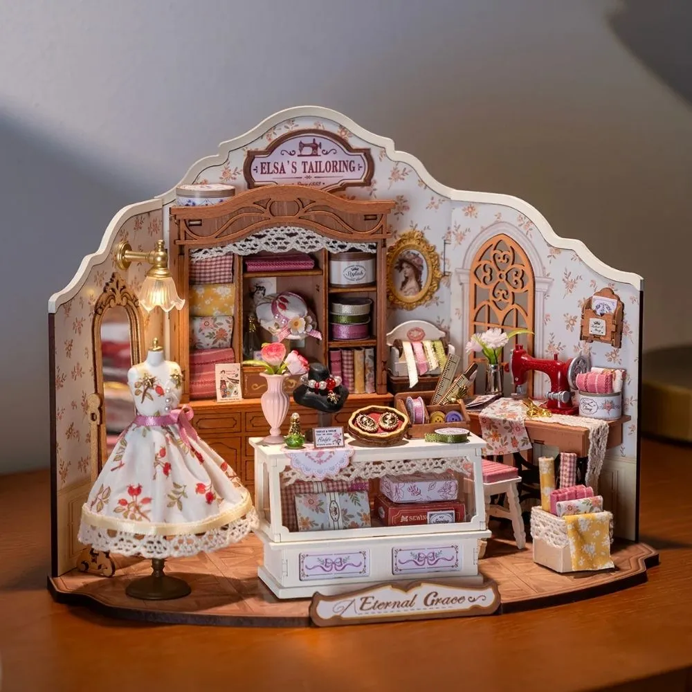 Figured'Art Elsa's Naaistudio Miniatuurhuisje Kit 266-delig