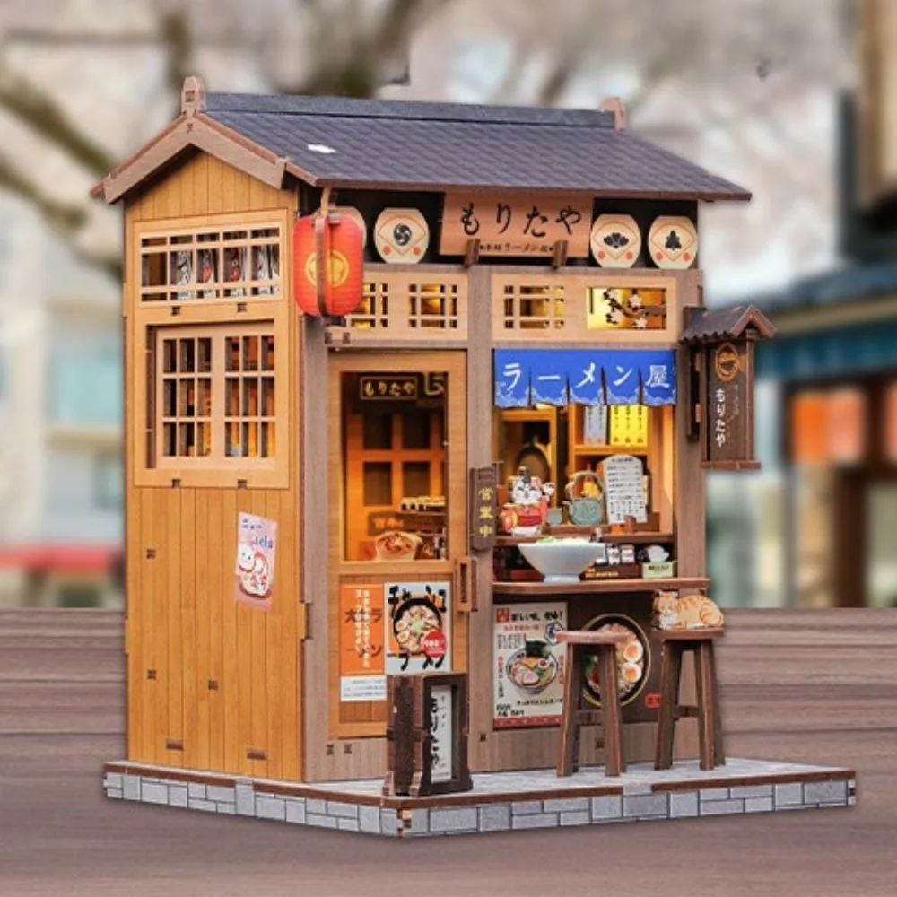 Figured'Art Book Nook Japanse Delicatessen bouwpakket met licht