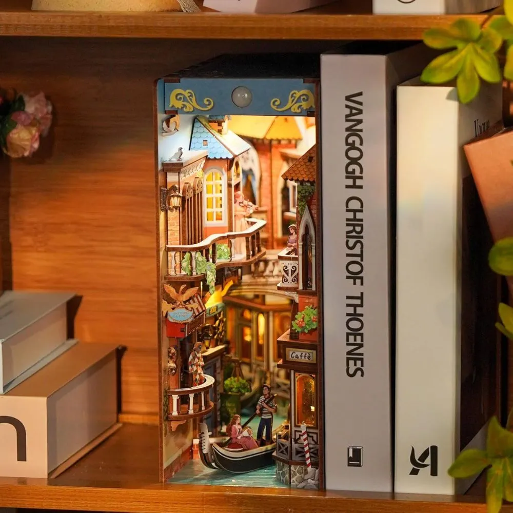 Figured'Art Venetiaanse dromen book nook 291-delig met led