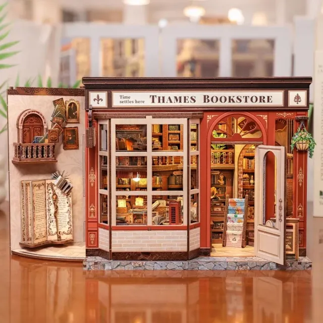 Figured'Art Thames Boekenwinkel miniatuurhuisje met led 343-delig