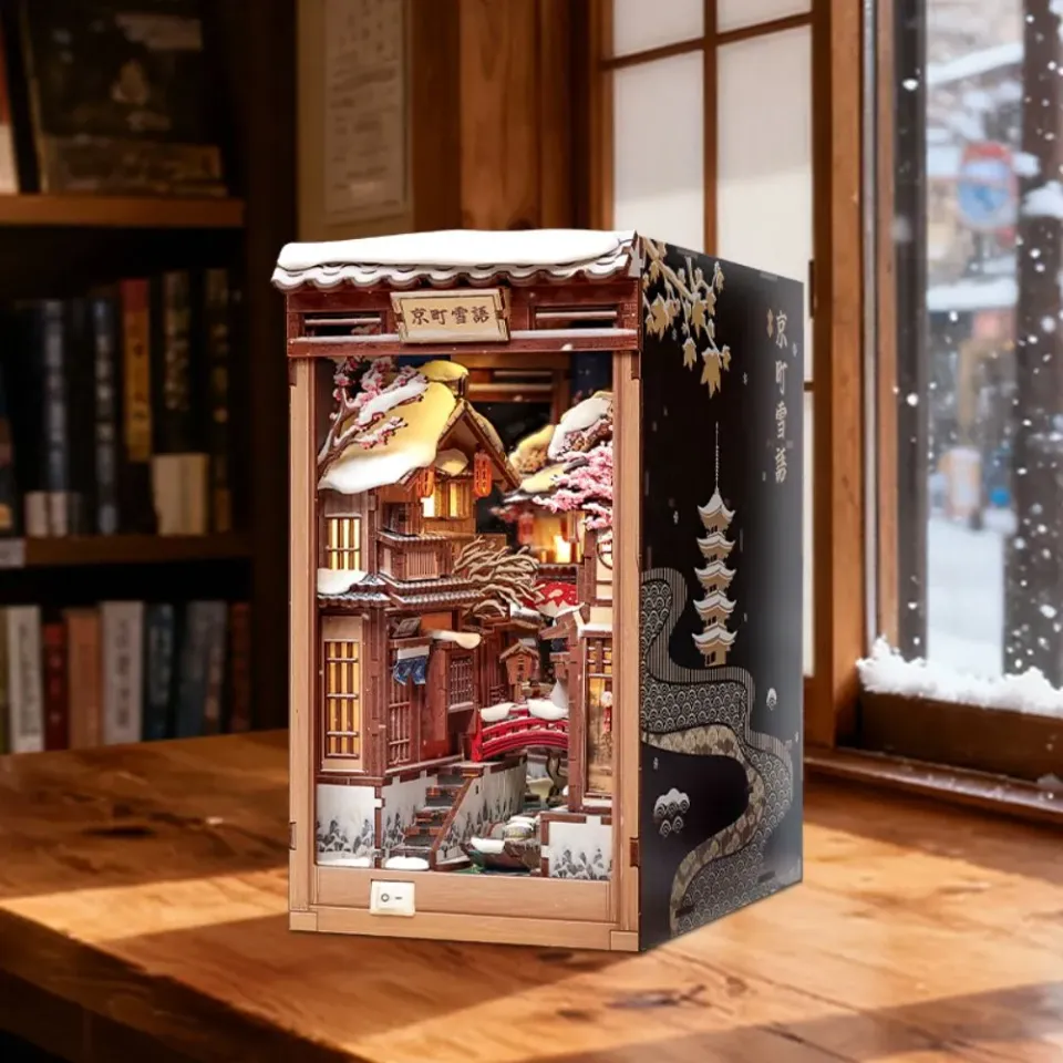 Figured'Art Sneeuwgefluister Kyoto book nook 19,5 cm led