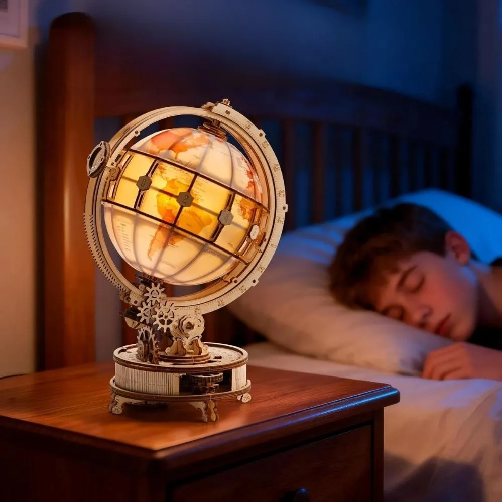 Figured'Art Lichtgevende Wereldbol 1 3D puzzel 185 stukjes met LED