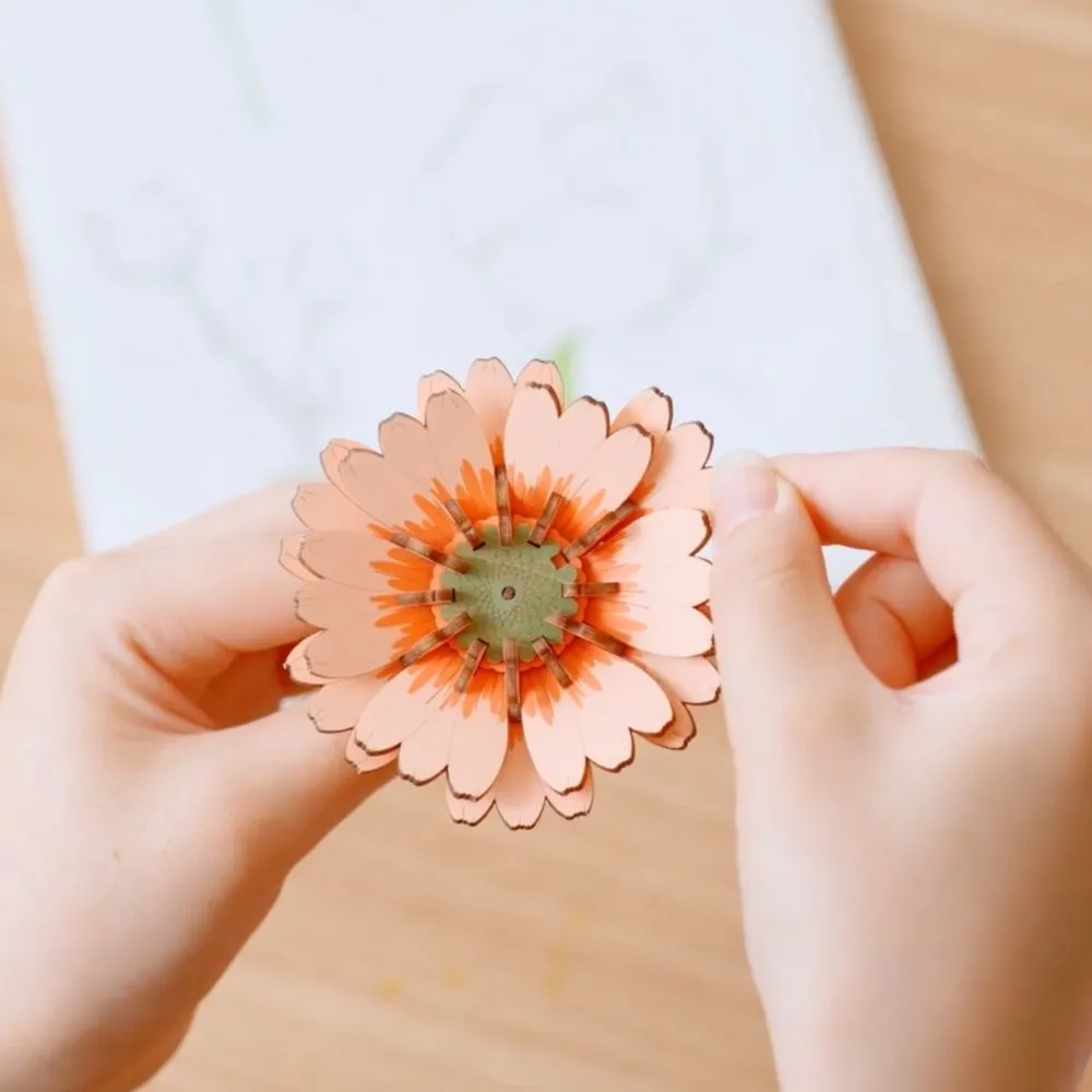 Figured'Art Lichtoranje gerbera 3D puzzel hout 105 stuks
