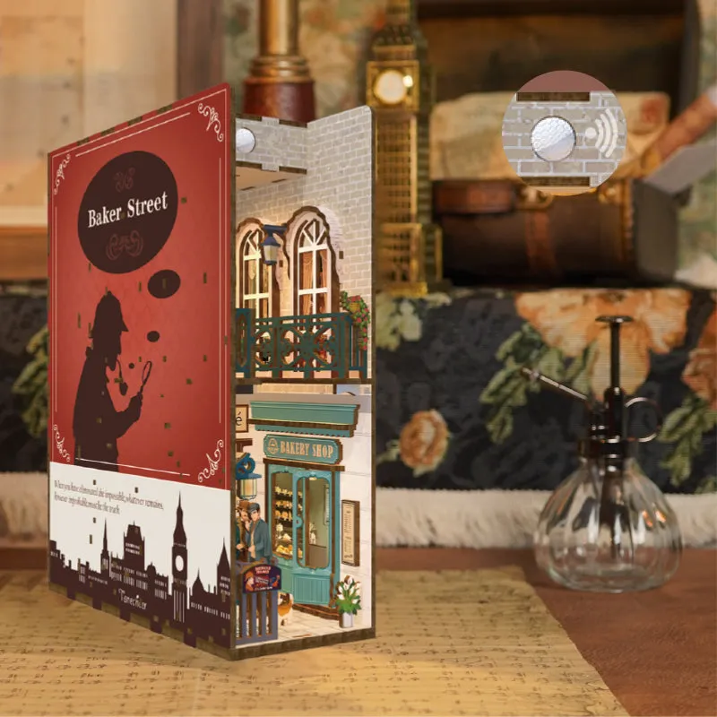 Figured'Art Baker Street book nook 24,5 cm 141 stuks LED