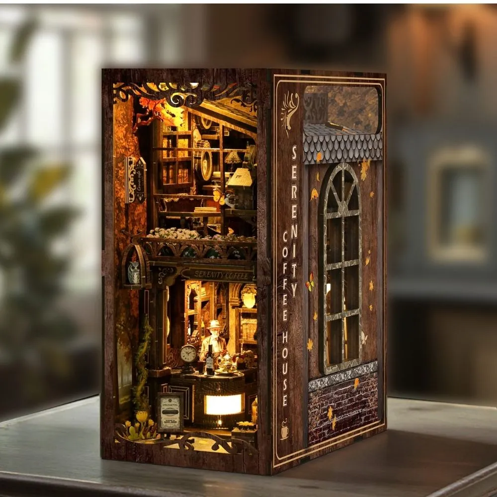 Figured'Art Koffiehuis Serenity book nook 23x18x11 cm led