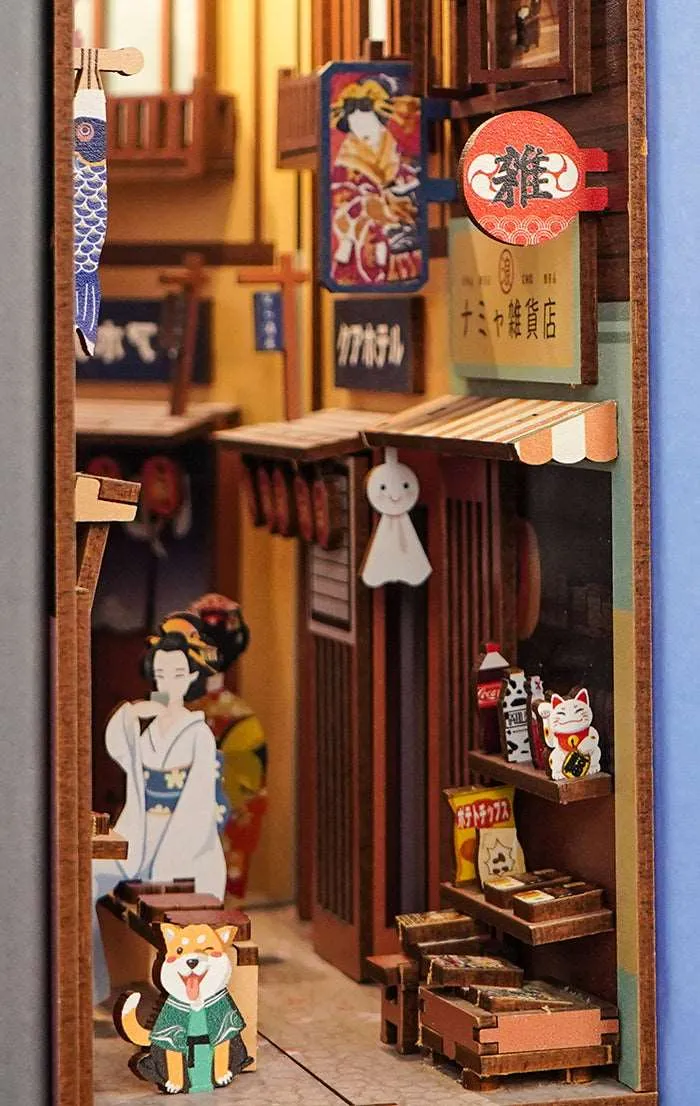 Figured'Art Japanse Kruidenierwinkel book nook 134-delig hout