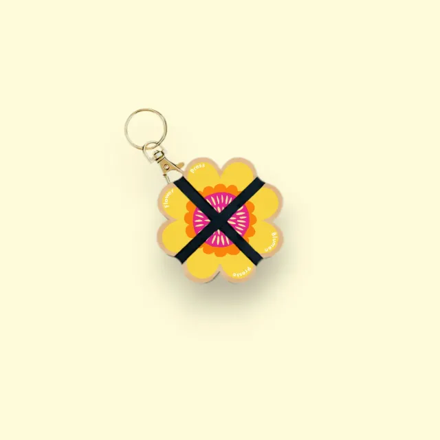 Studio Wald Keyring Flower Press O&P 1 bloempers mini 7,5 cm