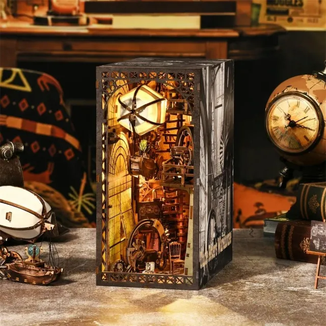 Figured'Art Oom Pete's Laboratorium Book Nook 18x11cm LED