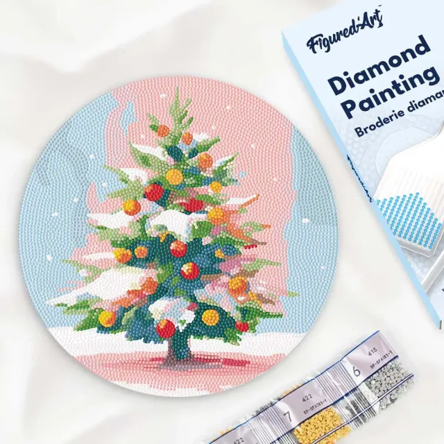 Figured'Art Besneeuwde kerstboom diamond painting hout 30cm