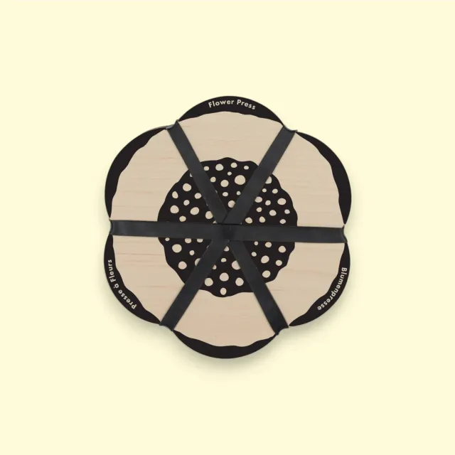 Studio Wald Flower Shaped Press Silhouette Dotted bloemenpers 15 cm