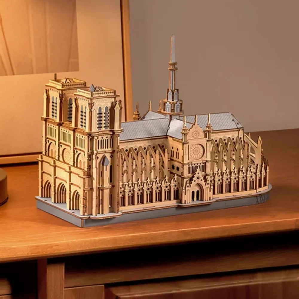 Figured'Art Kathedraal van Parijs 3D puzzel 330 stuks hout