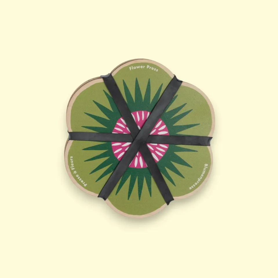 Studio Wald Flower Shaped bloemenpers lichtgroen rond