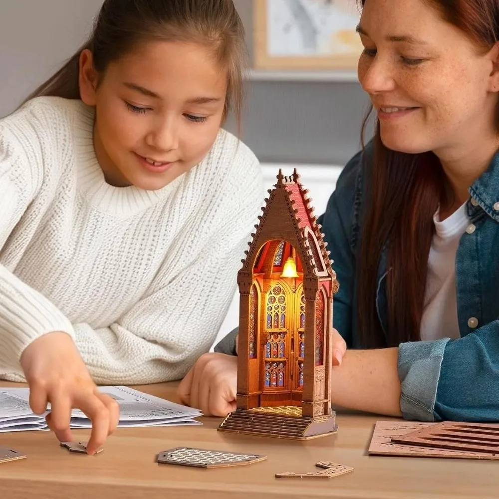 Figured'Art Geometrische Kathedraal 3D Puzzel 112 Stukken met LED