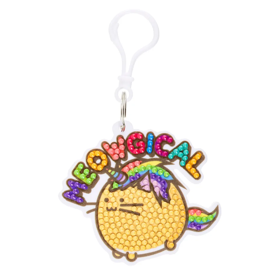 Craft Buddy Crystal Art Meowgical Fuzzballs sleutelhanger 9 cm