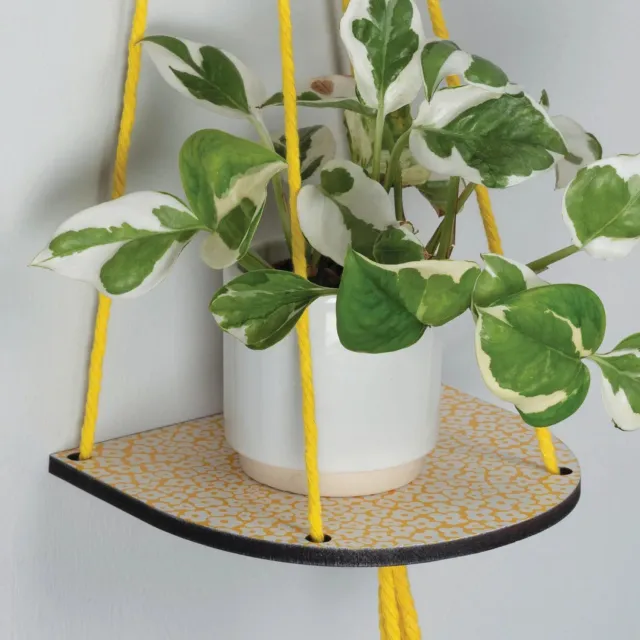 Studio Wald Small Plant Shelf plantenplank Warm Yellow 15 cm