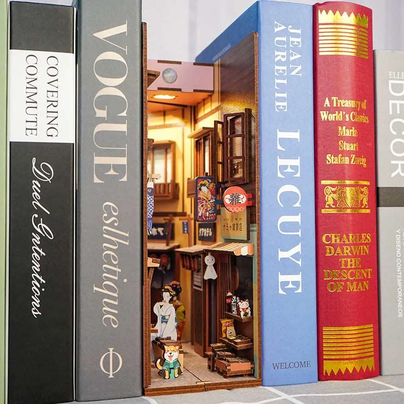 Figured'Art Japanse Kruidenierwinkel book nook 134-delig hout