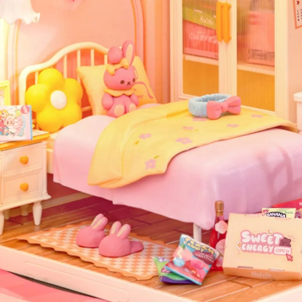 Figured'Art Lieve roze slaapkamer miniatuurhuisje 105-delig roze