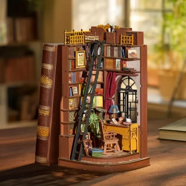 Figured'Art Book Nook Stille Hoek Studie bouwpakket 26 cm met led