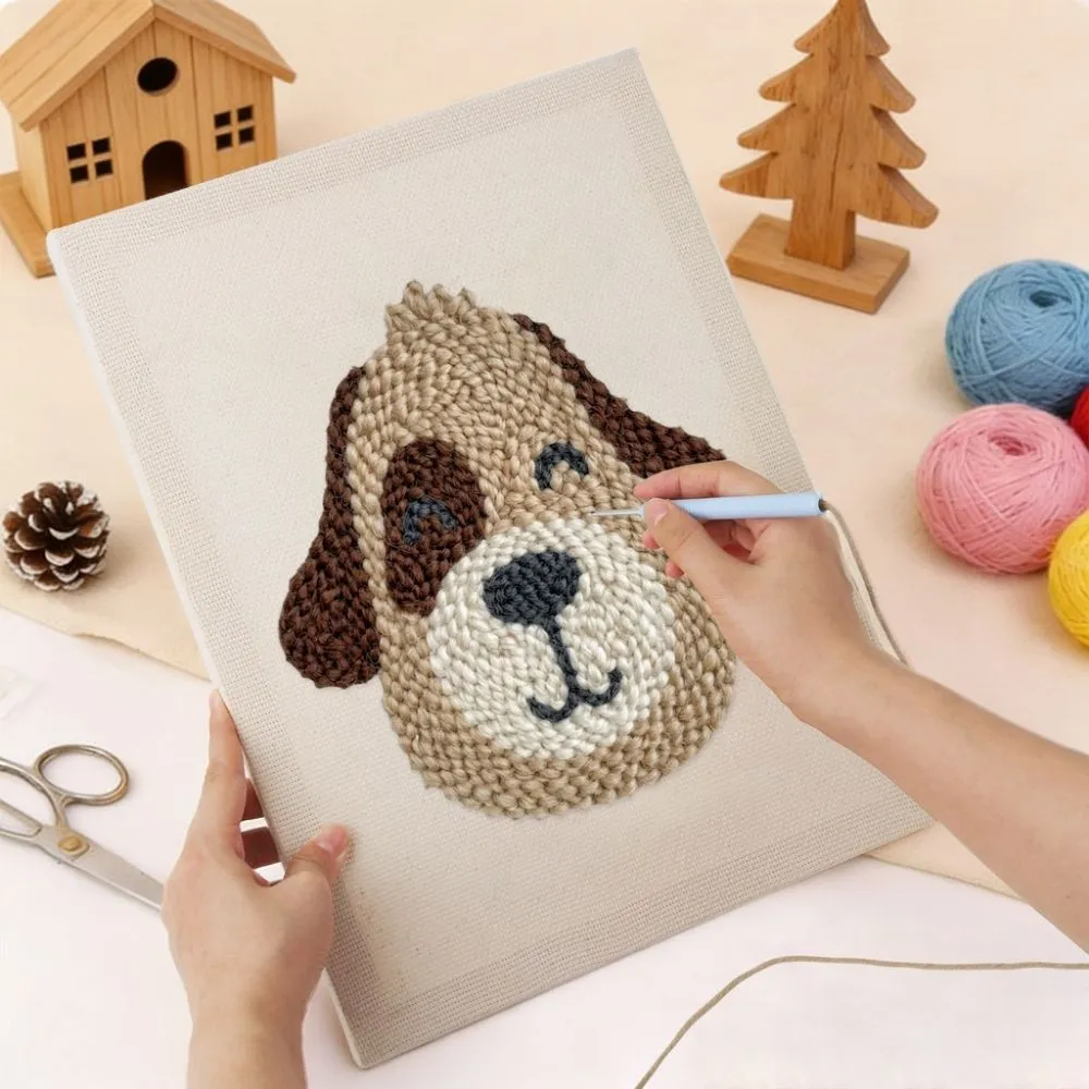 Figured'Art Vrolijke Hond punch needle pakket met frame 20x30cm
