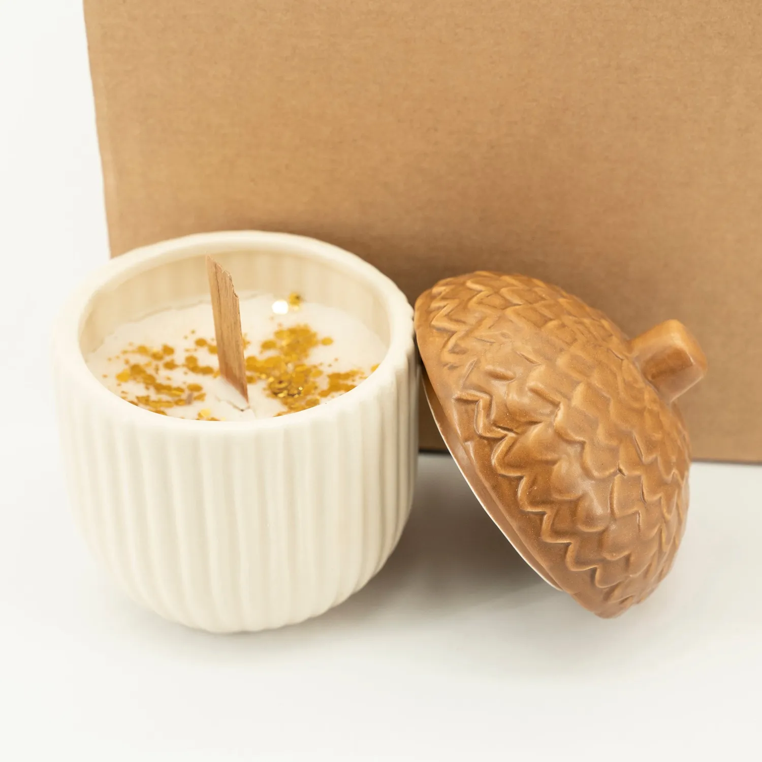 DIY Creations Cozy Acorn kaarsen pakket eikel 2 stuks