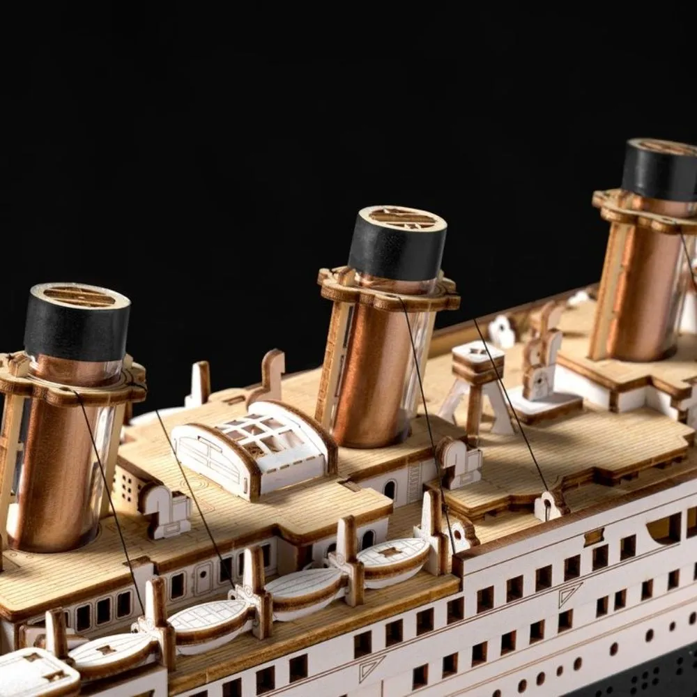 Figured'Art 1912 Reiziger 3D puzzel schip 433 stukjes groot