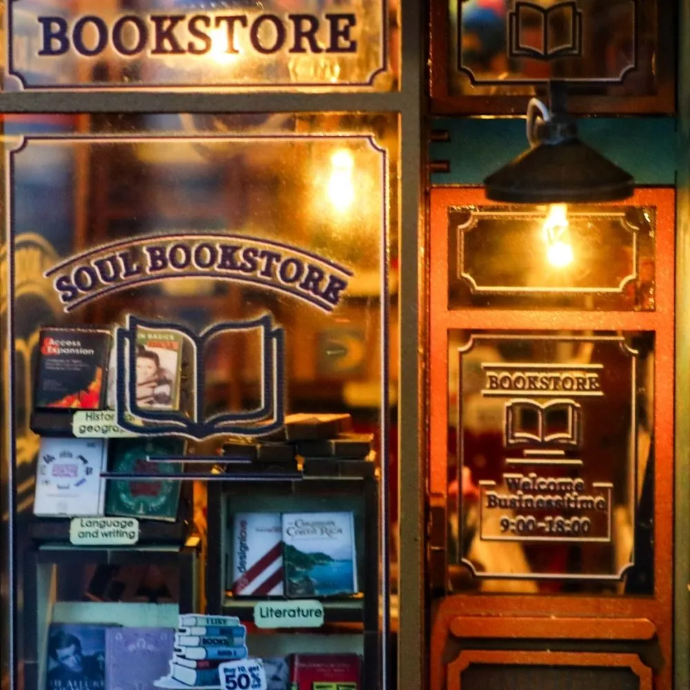 Figured'Art Boekhandel van de Ziel book nook 21 cm